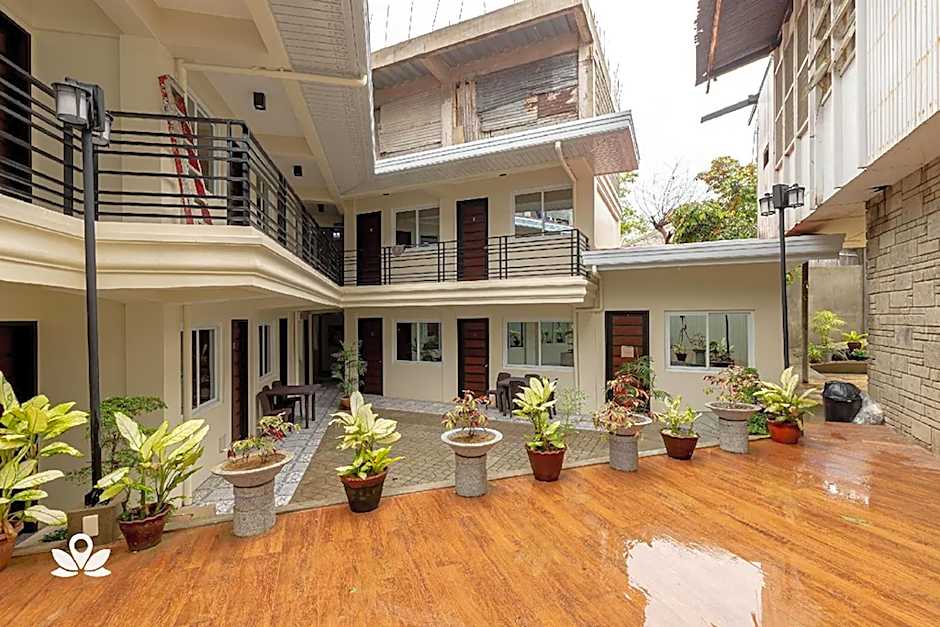 Happy Grey Hotel Vigan