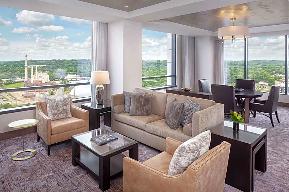 Hilton Rochester Mayo Clinic Area