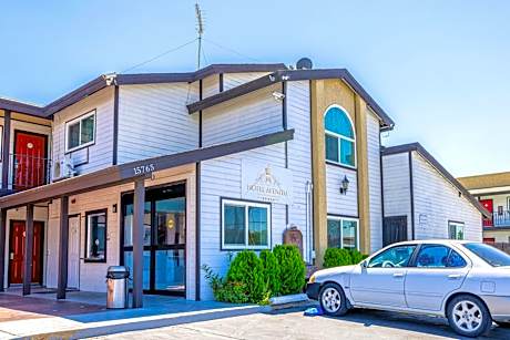 Hotel Avenida Victorville I 15