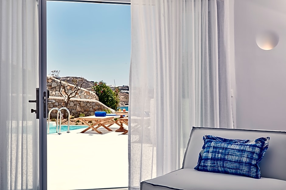 Photo 1 of 7 of Master Suite with Private Pool-Sea View