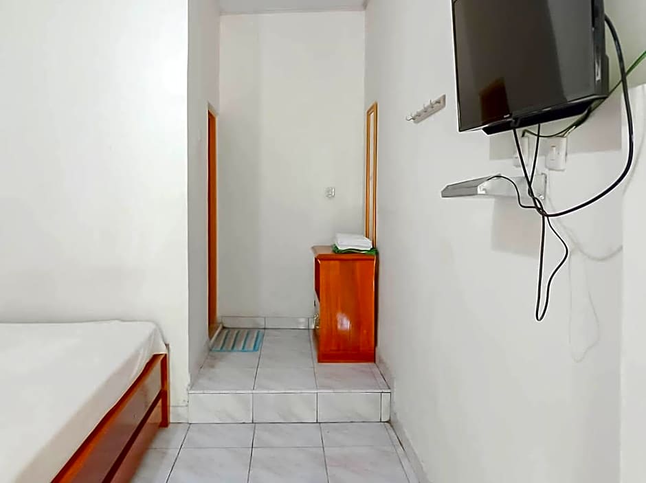 Penginapan Al Firdausi Syariah RedPartner