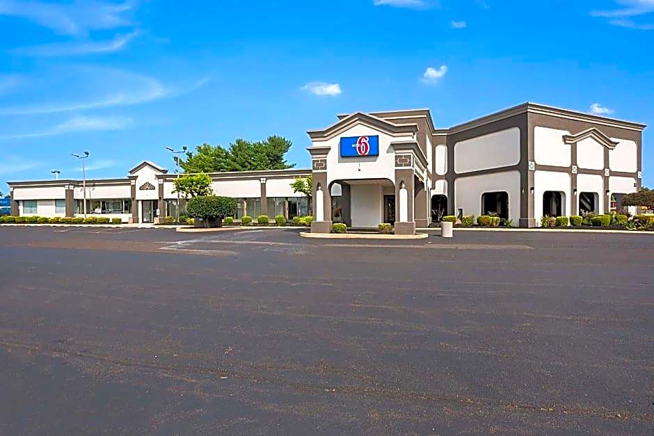 Red Carpet Inn & Suites Northeast Philadelphia
