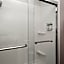 Holiday Inn Express & Suites Alton St Louis Area By IHG