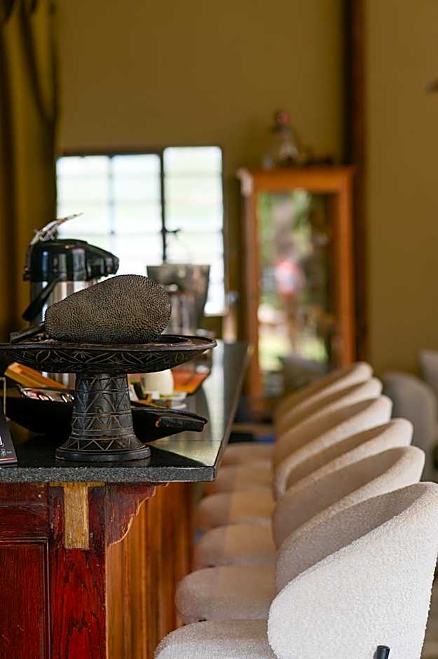 Addo Elephant Safari Lodge - Bellevue Forest Reserve