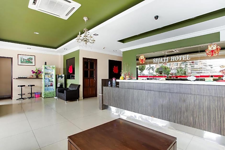 Sejati Hotel