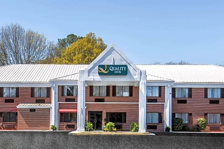 Quality Inn Cedartown