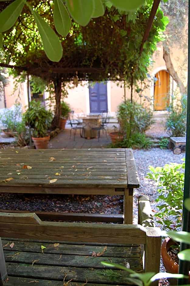 Arena Alfieri B&B
