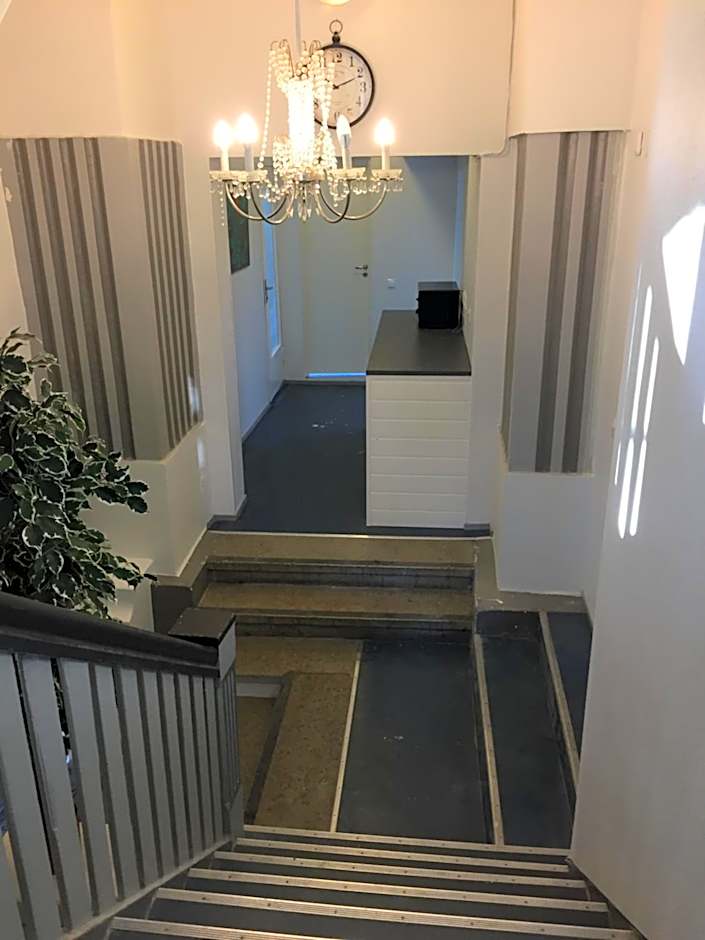 Freedom65 Hostel and Caravan