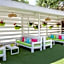 PALMASERA CHARMING - Rooms & Suites