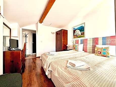 Triple Room with Balcony