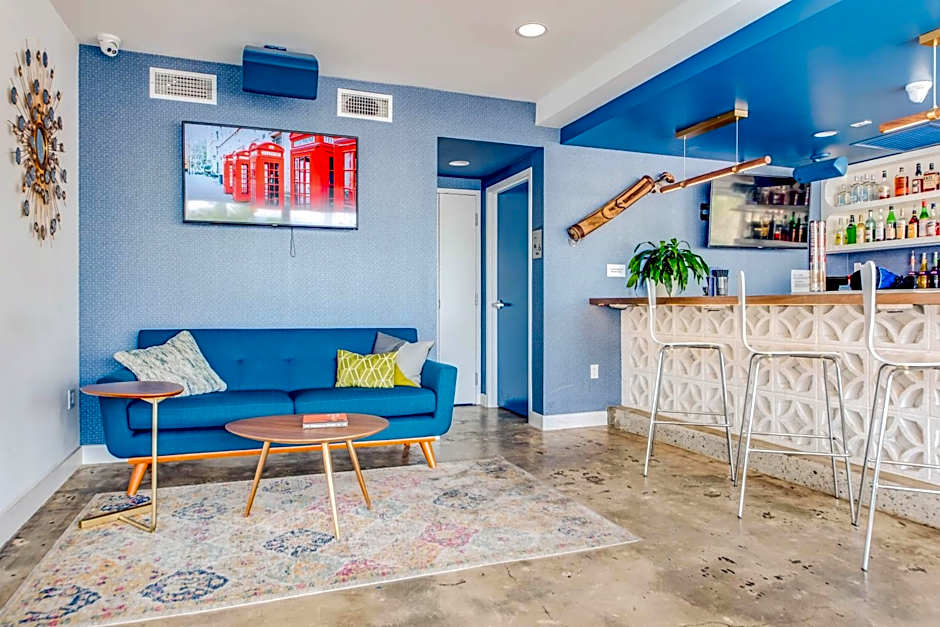 Downtowner Boutique Hotel
