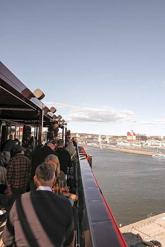 Clarion Hotel The Pier