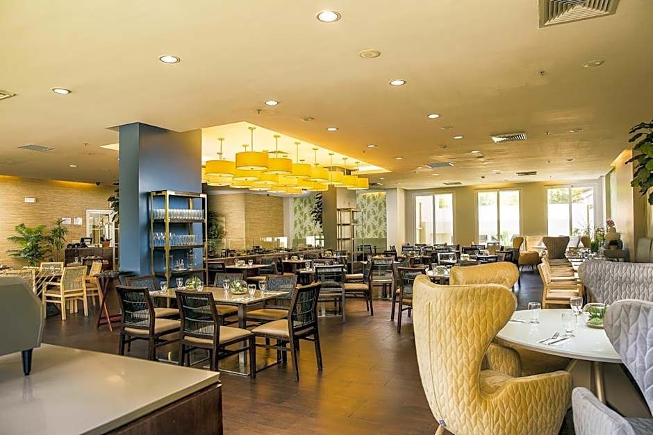 Radisson Hotel Panama Canal