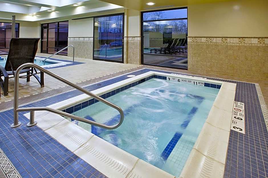 Hampton Inn By Hilton & Suites Plattsburgh