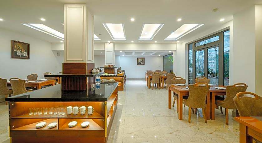 TTR Moonstone Apart Hotel