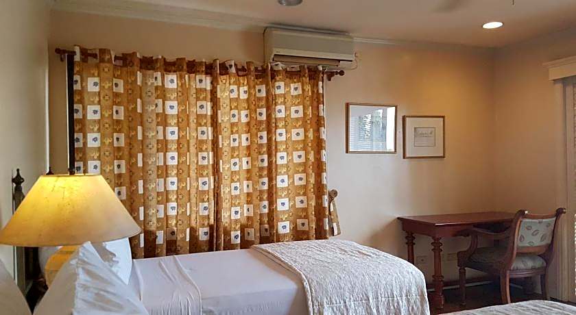 Sophia Suites Residence Hotel