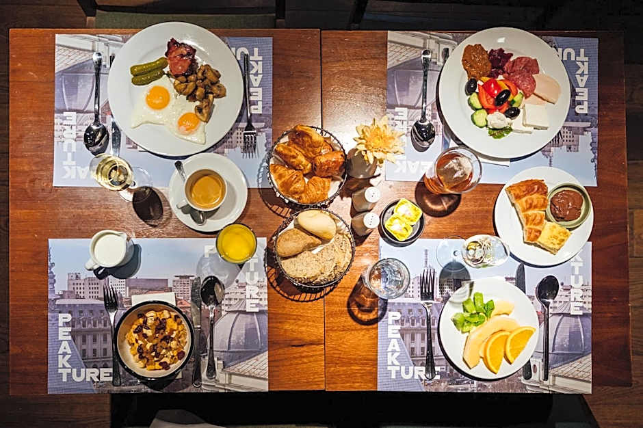 PeakTure Hotel Bucharest