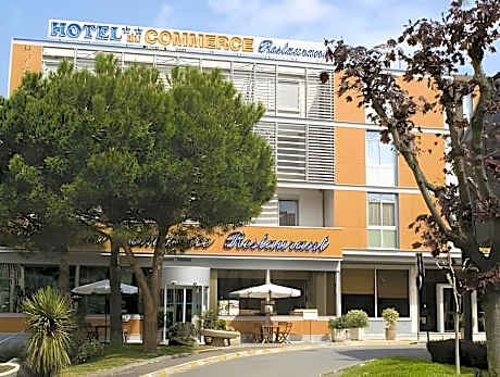 Hotel Du Commerce Spa