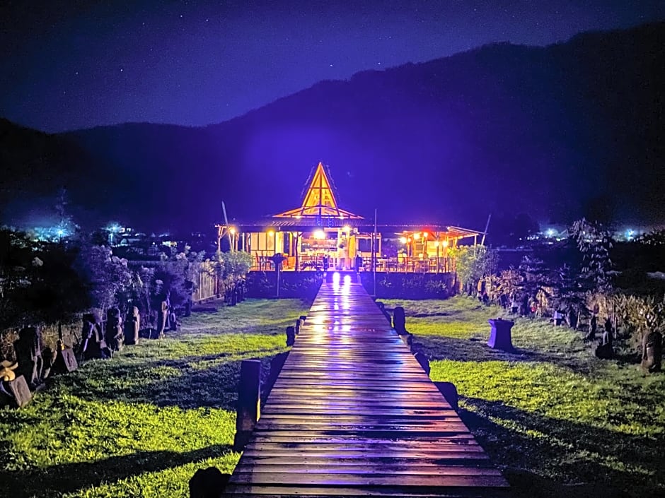 Pondanu Cabins By The Lake