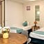 Trickett Gardens Holiday Inn