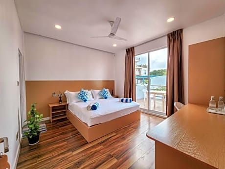 Deluxe Double or Twin Room with Balcony