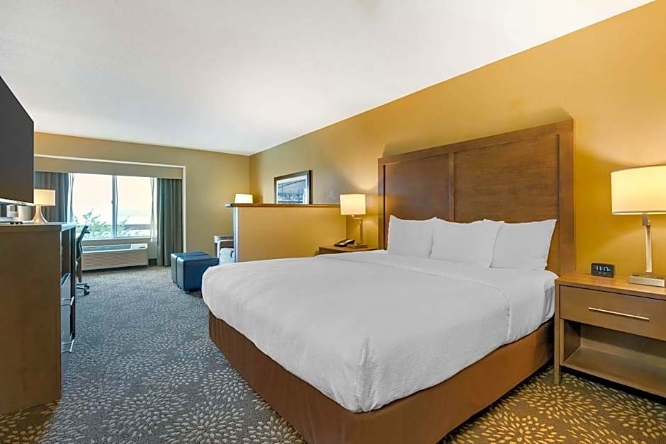 Best Western Columbia River Waterfront Hotel Astoria