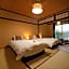 HA-MON Slope Side Hotel and Private Chalet