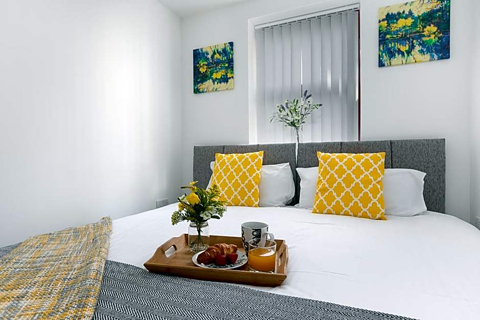 KVM - City Apartments - Contractors - Town Centre by KVM Stays