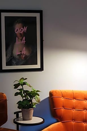 Deluxe Double Cottage (Dog Friendly on request)
