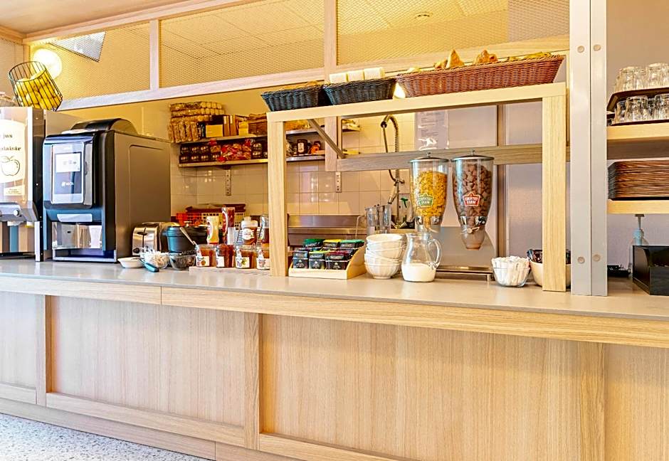 B&B Hotel NANTES Centre