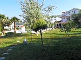 Yavuz Hotel