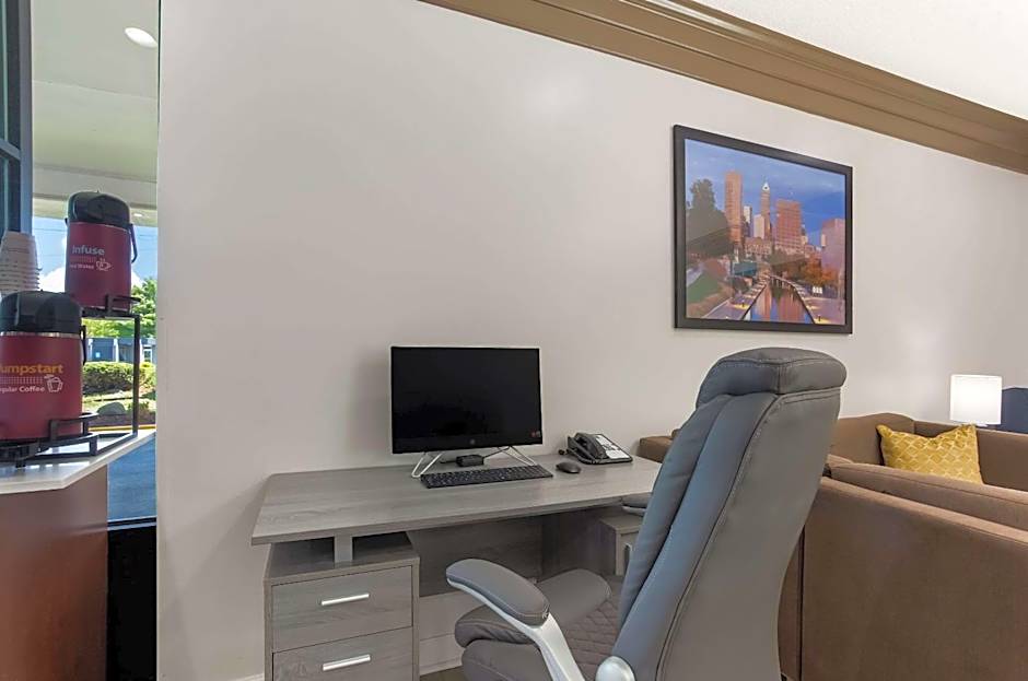 Quality Inn South Bend near Notre Dame