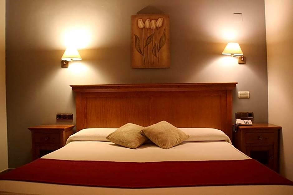 Hotel & SPA Peña Montañesa