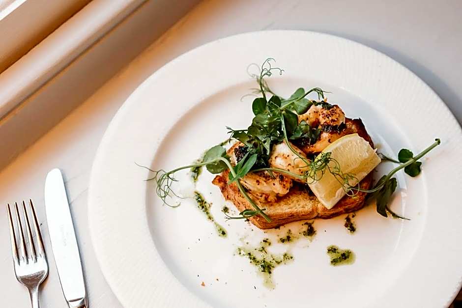 Greenwoods Hotel & Spa