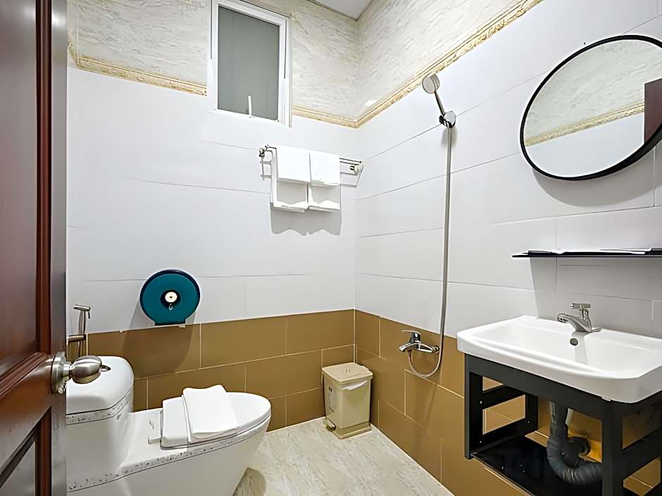 Sunrise Airport Hotel