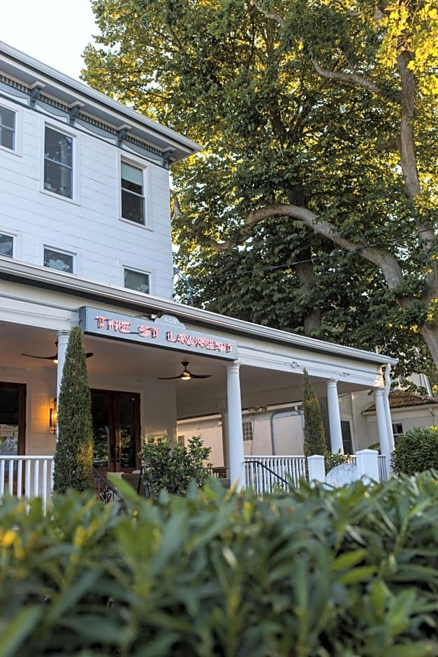 The St Laurent Guest Rooms