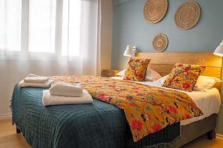 Double Room with Bath - Old City View