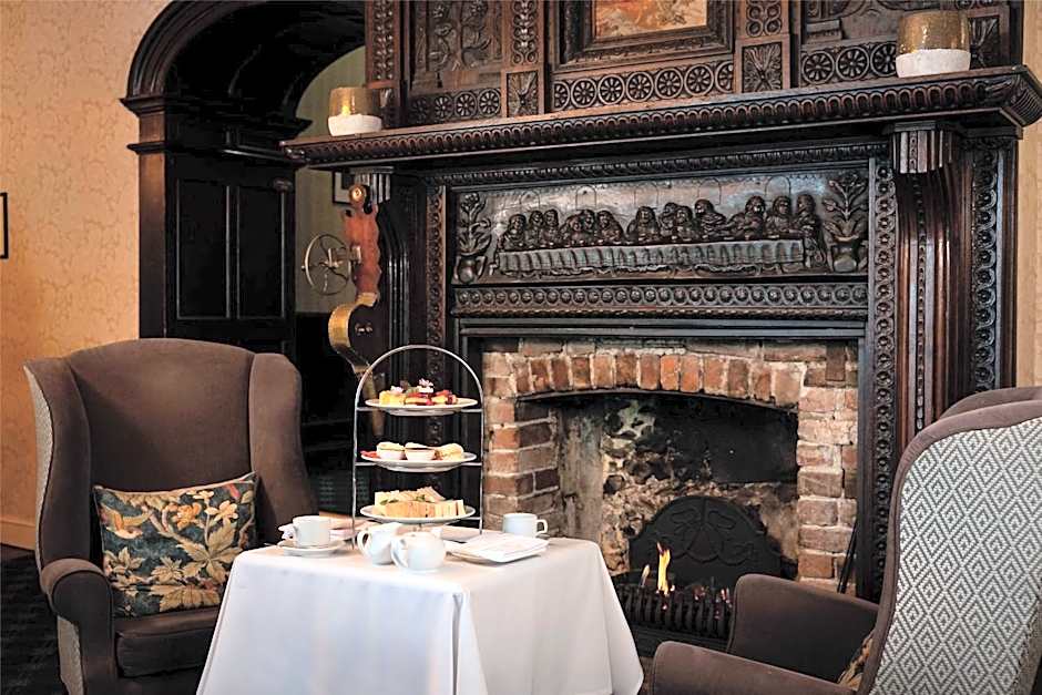 Best Western Red Lion Hotel