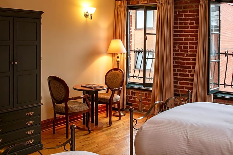 Auberge Du Vieux Port