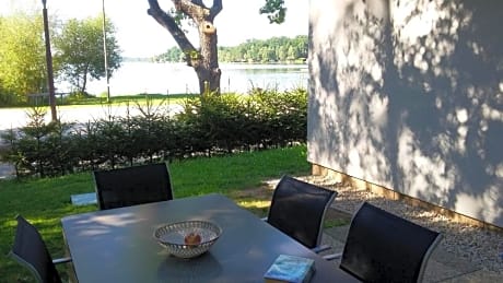 Chata Bezdrev u Hluboké nad Vltavou