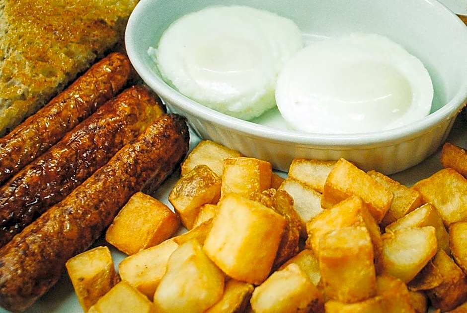 121 Steakhouse & Motel