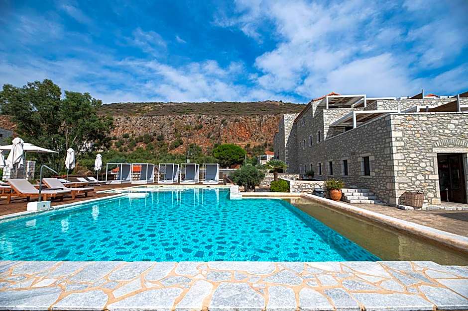 Itilo Traditional Hotel