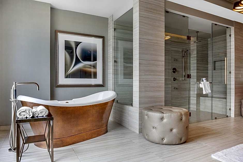 Omni Louisville Hotel