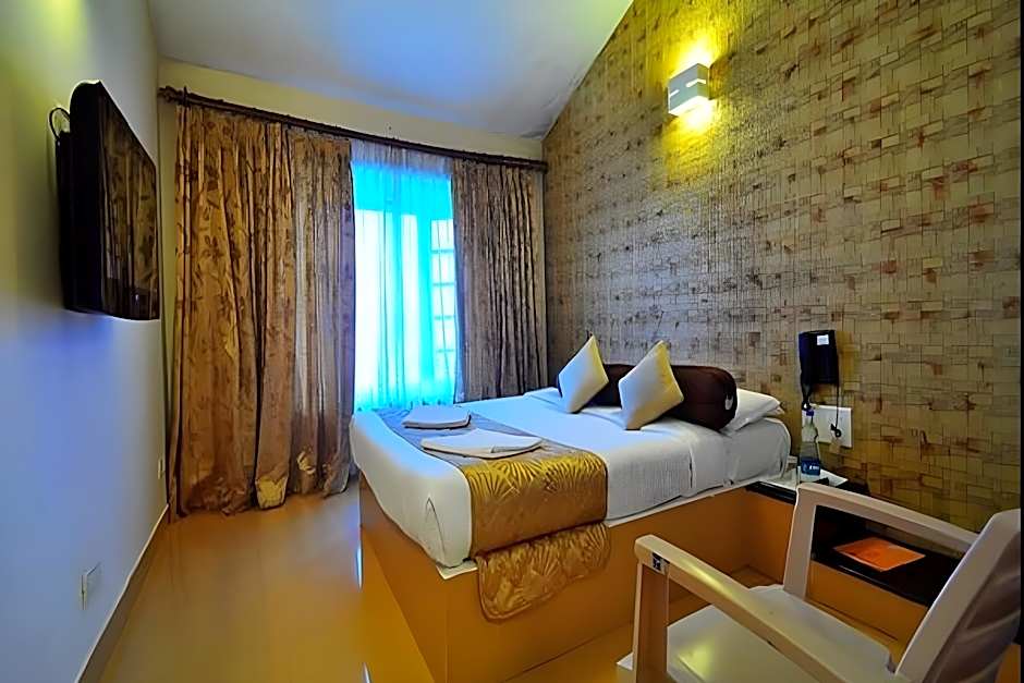 Country Club Valley Vista