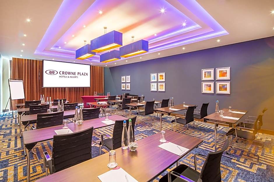 Crowne Plaza London - Gatwick Airport By IHG