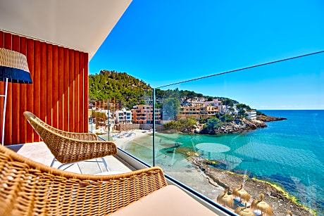 DOUBLE OR TWIN SUPERIOR SEA VIEW WITH BALCONY