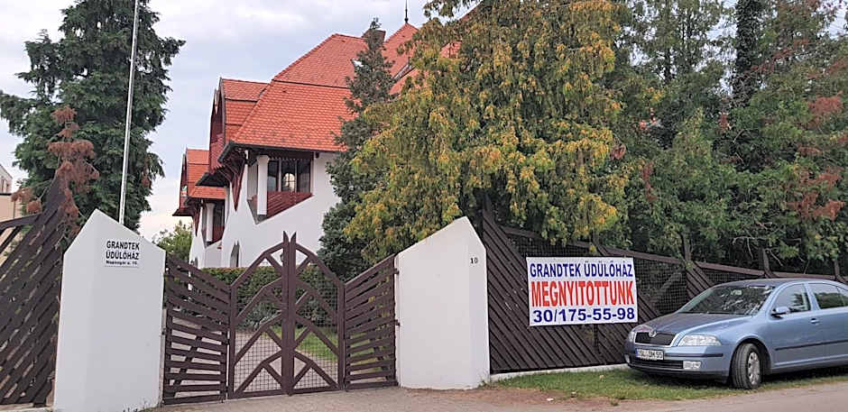 Grantek Üdülőház