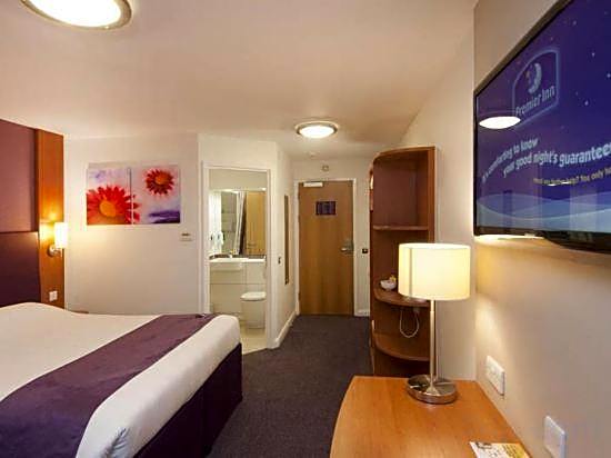 Premier Inn Sheffield City Centre (Angel Street)