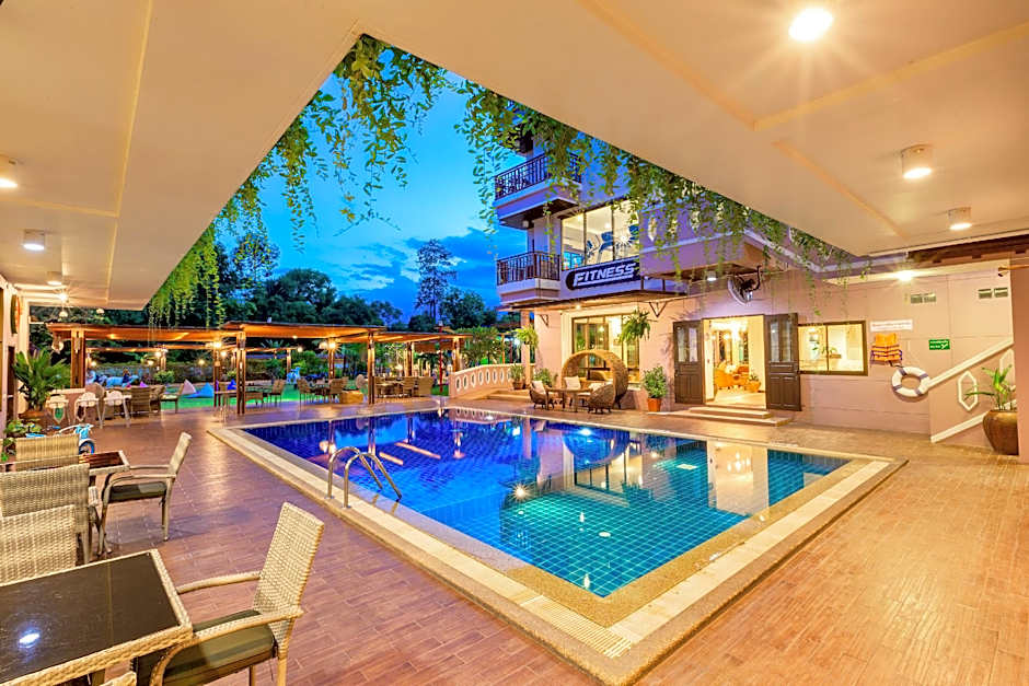 Phanomrungpuri Hotel