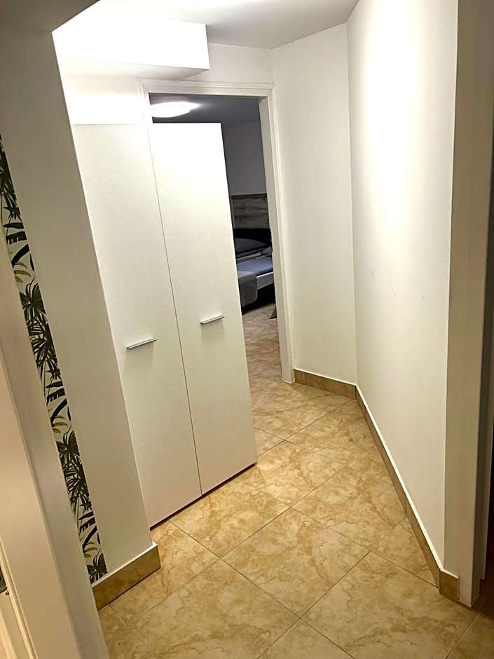 Hostel 24 Miejsca Parkingowe Noclegi Pracownicze.